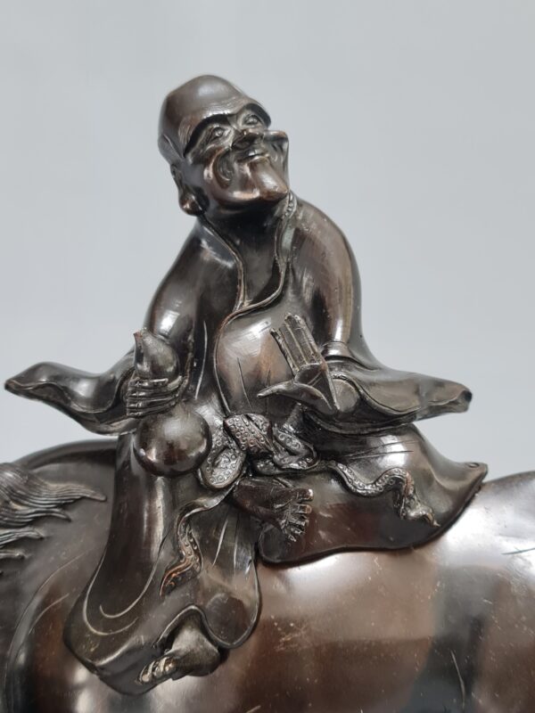 A rare Chinese bronze figure of a sage on a horse, Qing Dynasty - Afbeelding 2